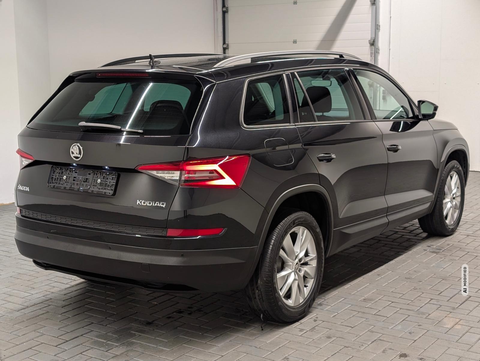 Skoda Kodiaq 7-Sitzer/LED/Navi/SHZ/Tempomat/18-LM