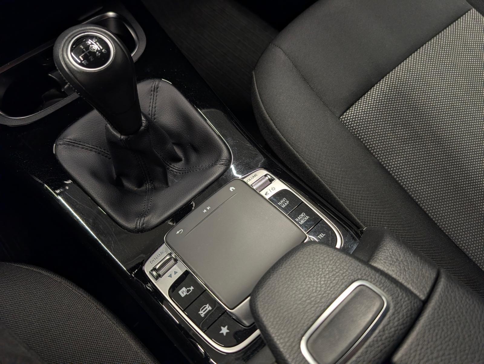 Mercedes-Benz d Navi/SHZ/Tempom./VirCo/Parkass.