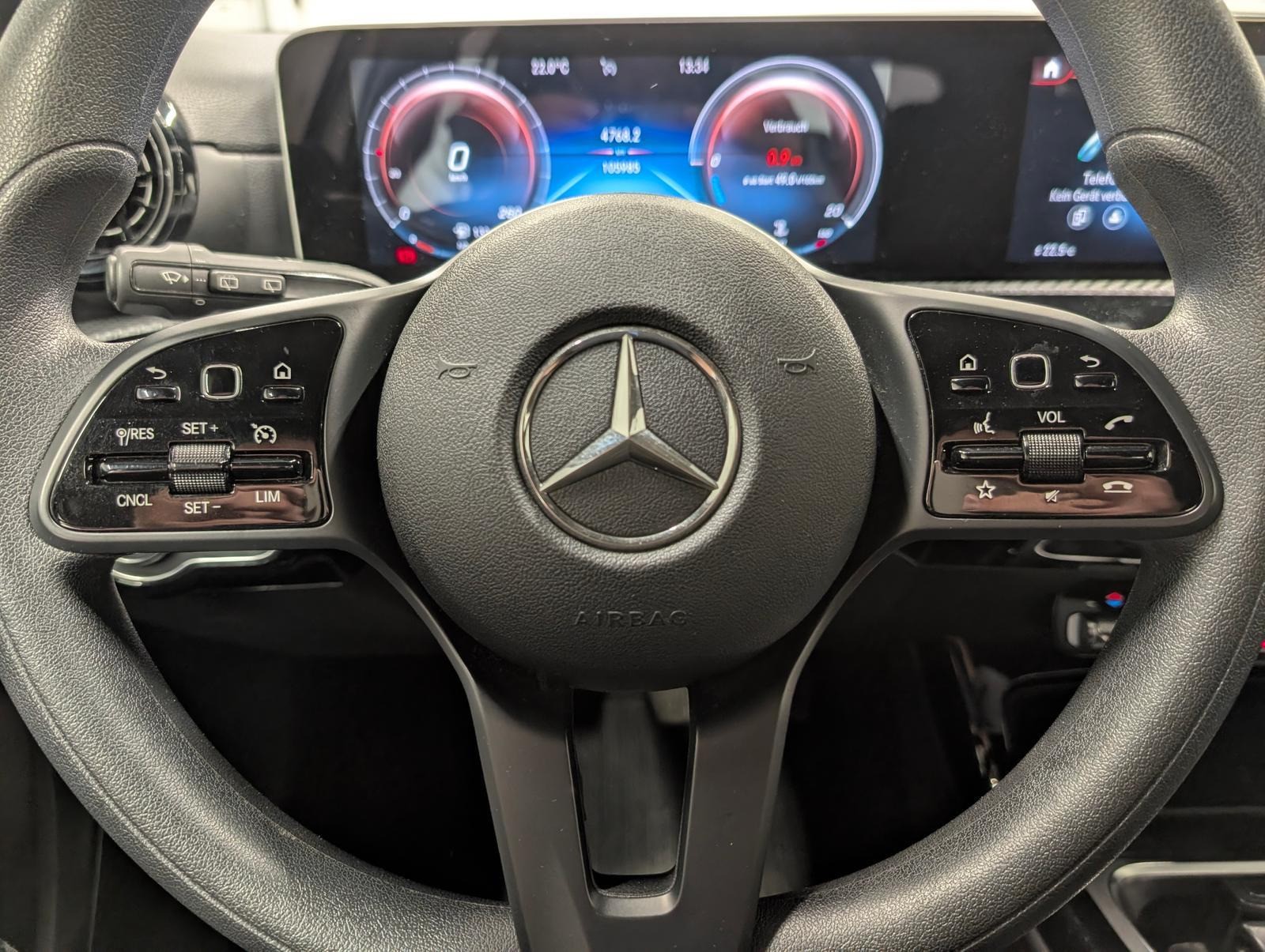 Mercedes-Benz d Navi/SHZ/Tempom./VirCo/Parkass.