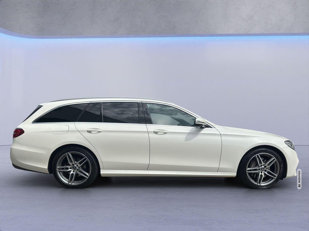 Mercedes-Benz E 220 d T AMG-Line LED/360°/Leder/Pano/Burmester