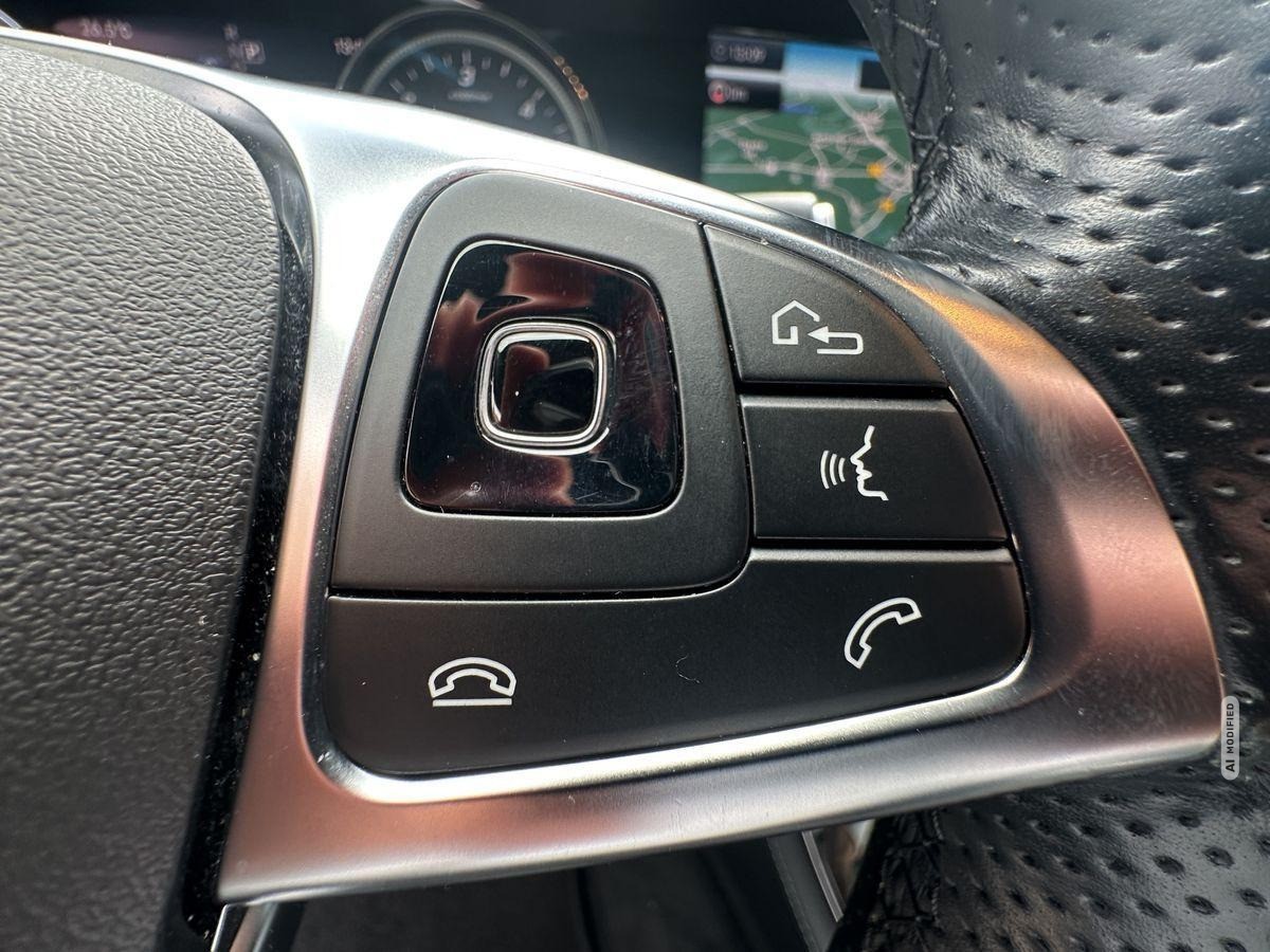 Mercedes-Benz E 220 d T AMG-Line LED/360°/Leder/Pano/Burmester