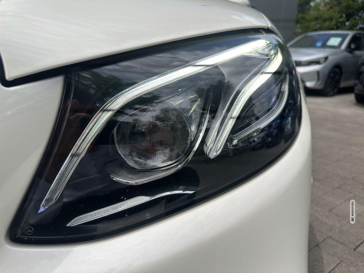 Mercedes-Benz E 220 d T AMG-Line LED/360°/Leder/Pano/Burmester