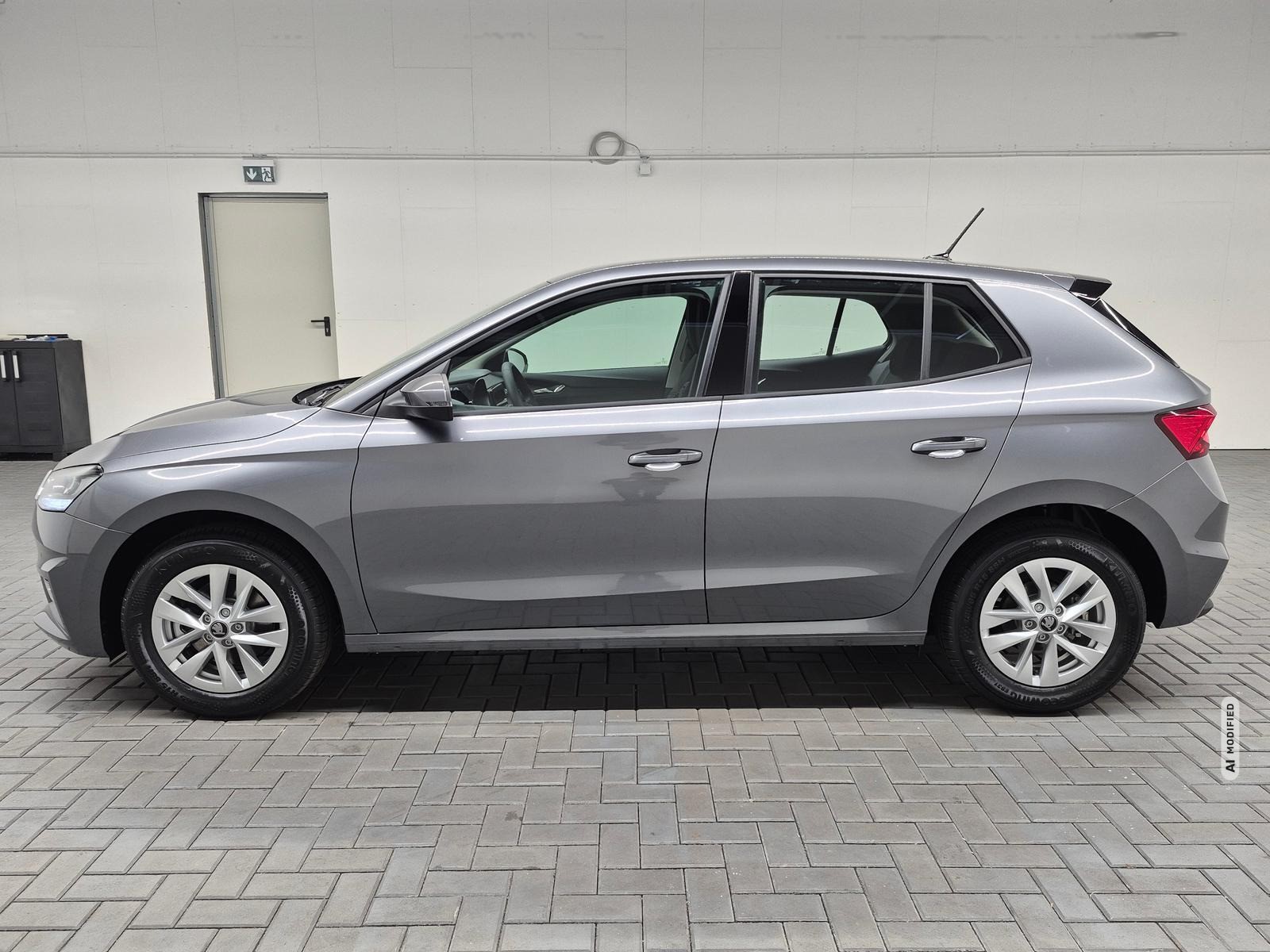 Skoda Fabia LED/Smart-Link/SHZ/Kam/Tempomat/15-LM