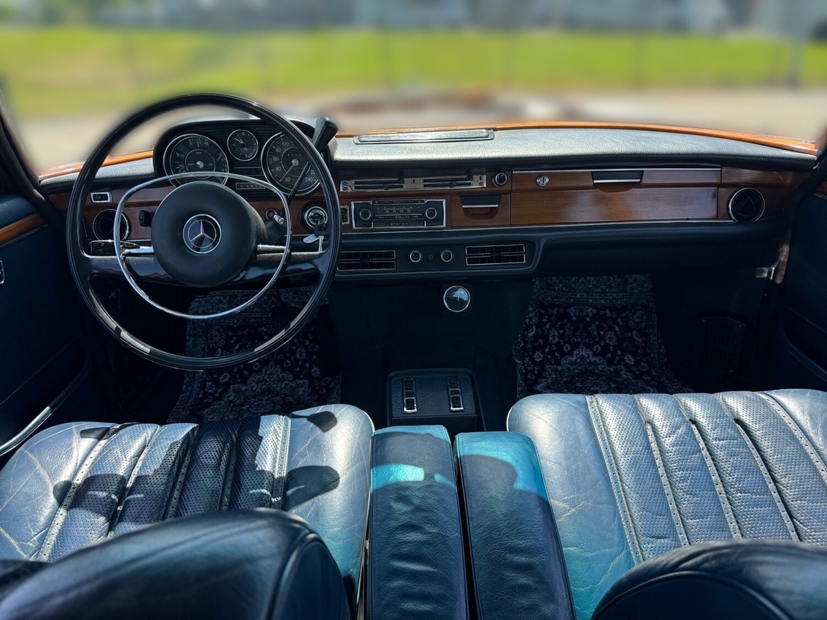 Mercedes-Benz 300 SEL 3,5 V8 Leder+Schiebedach+metallic+