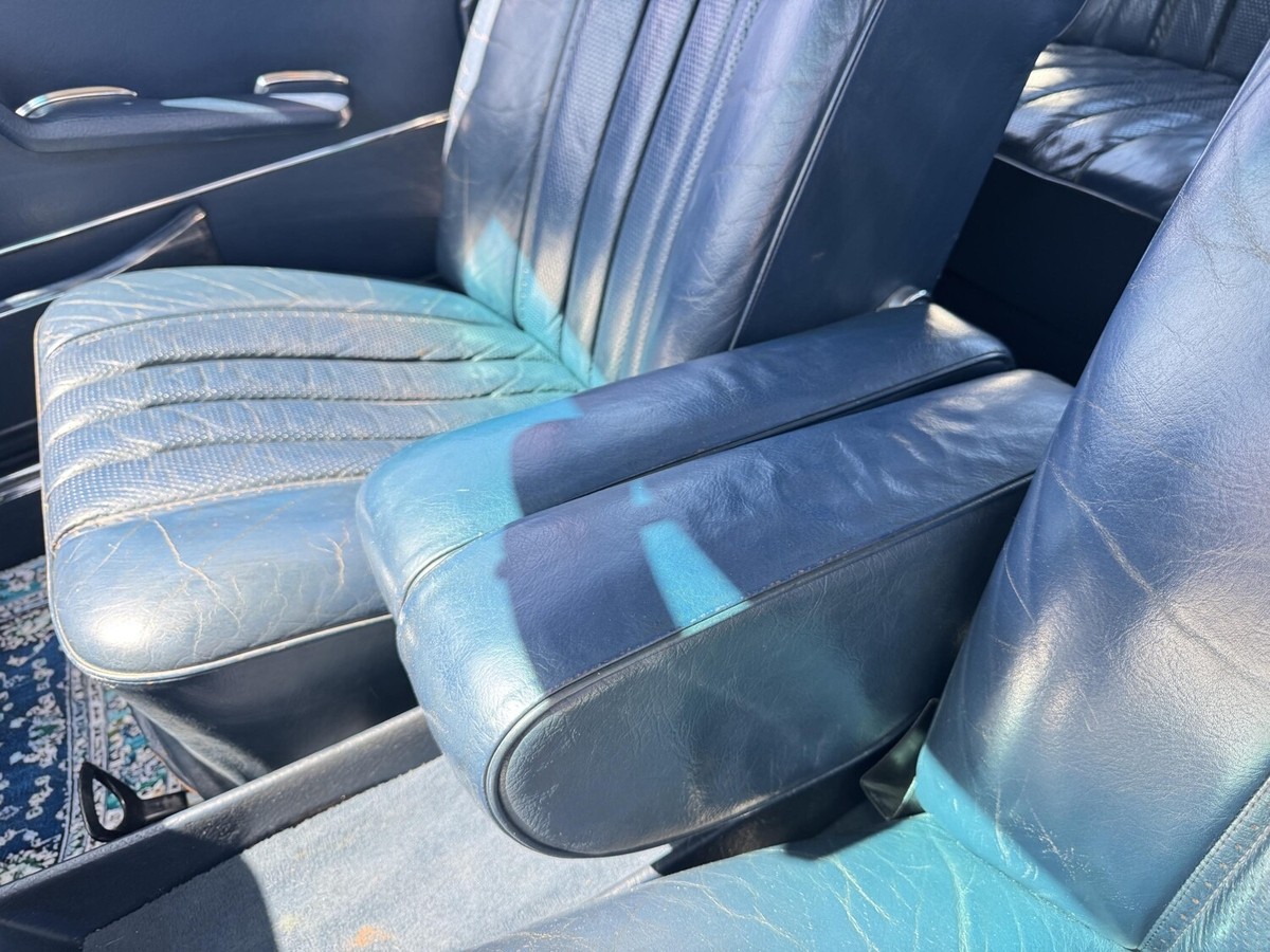 Mercedes-Benz 300 SEL 3,5 V8 Leder+Schiebedach+metallic+