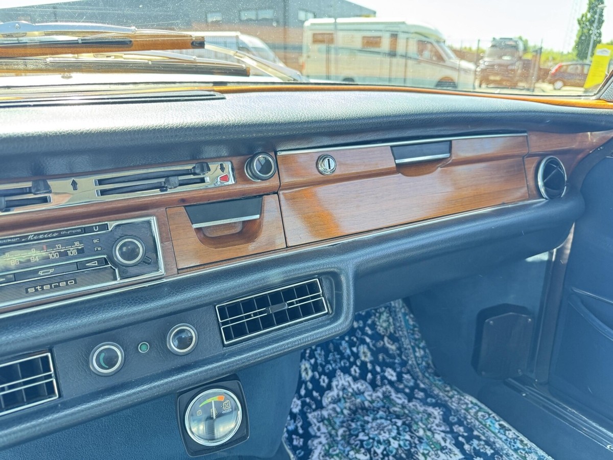 Mercedes-Benz 300 SEL 3,5 V8 Leder+Schiebedach+metallic+