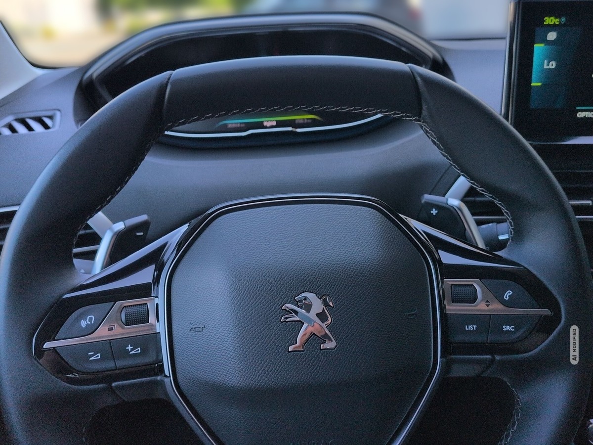 Peugeot 3008 Hybrid4 300 (Plug-In) Allure Pack AWD