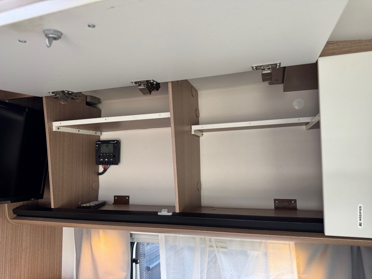 Carado V 339 Queensbett+Solar+Markise+Sat TV