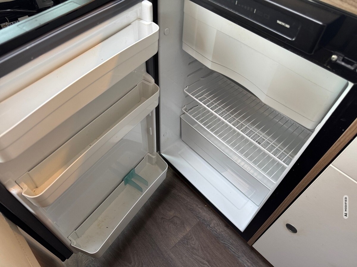 Carado V 339 Queensbett+Solar+Markise+Sat TV