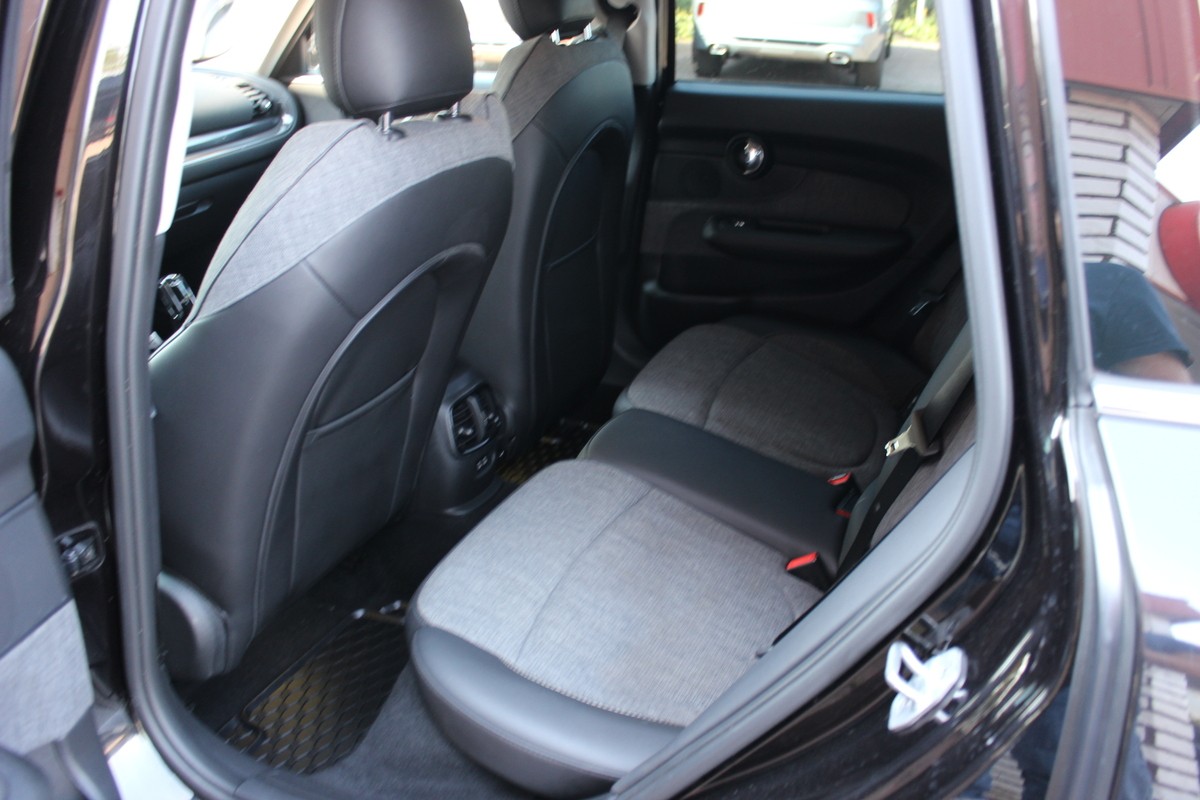 MINI One D Clubman  Navi AHK GJR 17
