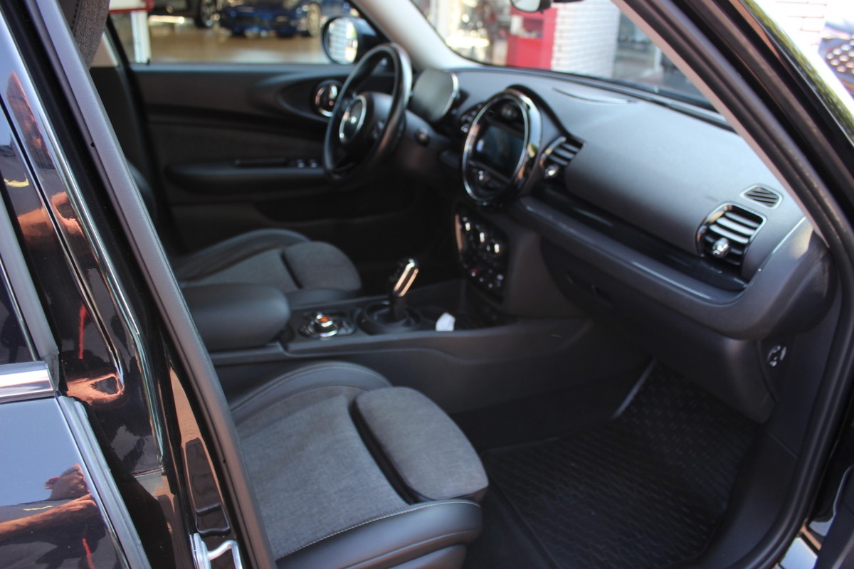 MINI One D Clubman  Navi AHK GJR 17