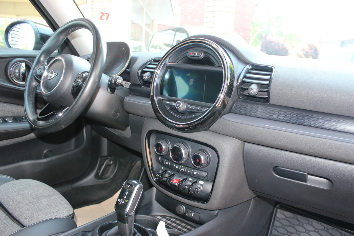 MINI One D Clubman  Navi AHK GJR 17