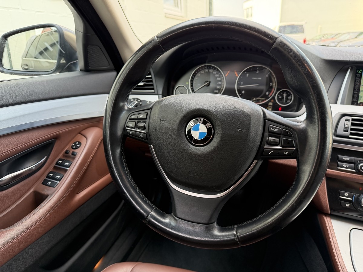 BMW 535 d xDrive Touring HiFI AHK ACC Frozen SHZ
