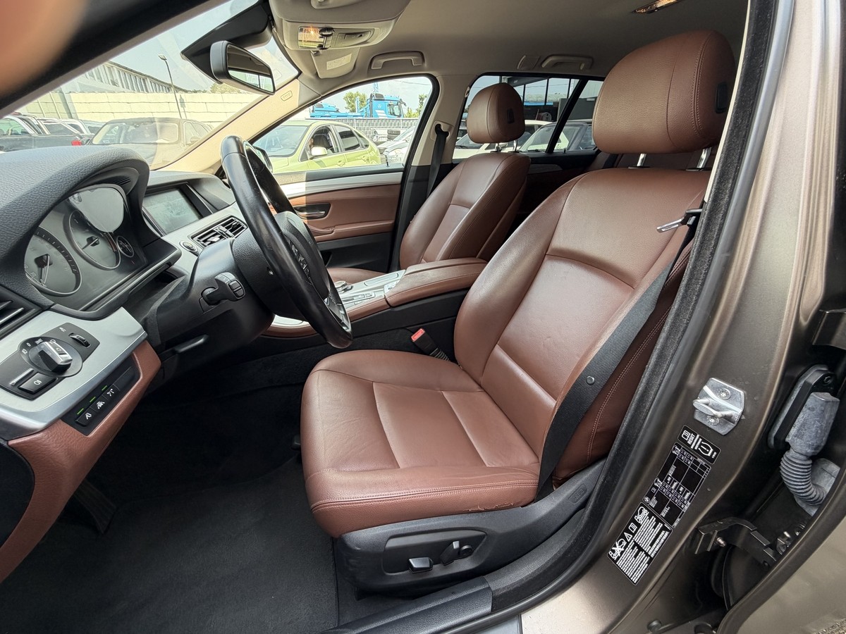 BMW 535 d xDrive Touring HiFI AHK ACC Frozen SHZ