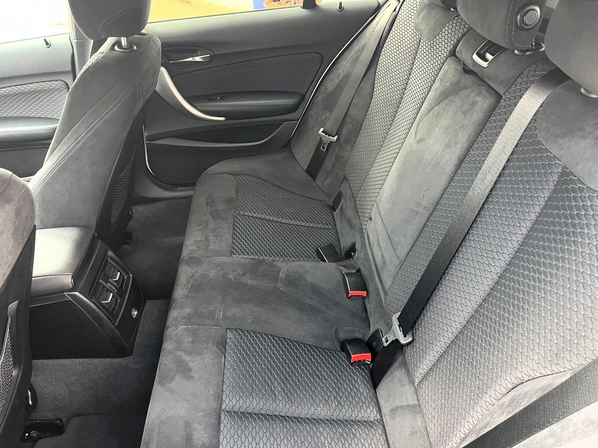 BMW 120 M Sport *Schaltgetriebe**ALCANTARA*