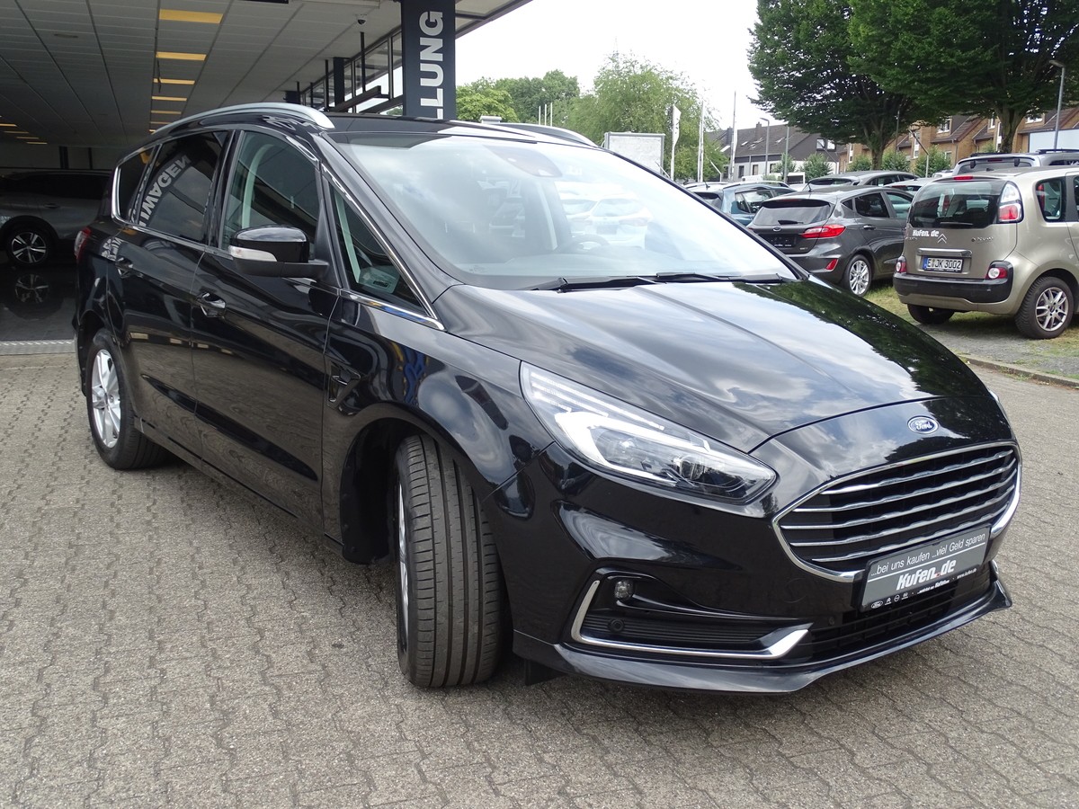 Ford S-Max 2.5 Duratec FHEV Hybrid Titanium 