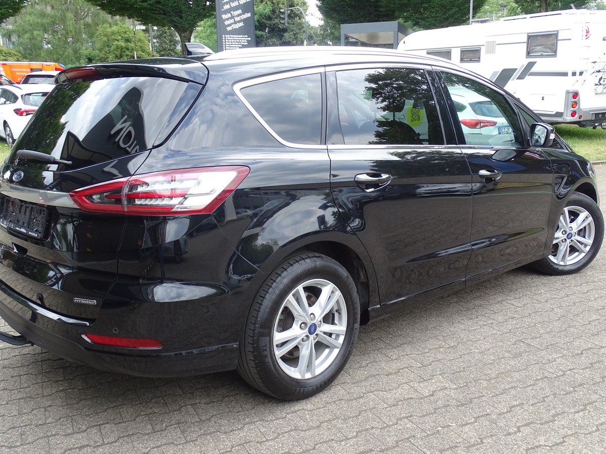 Ford S-Max 2.5 Duratec FHEV Hybrid Titanium 