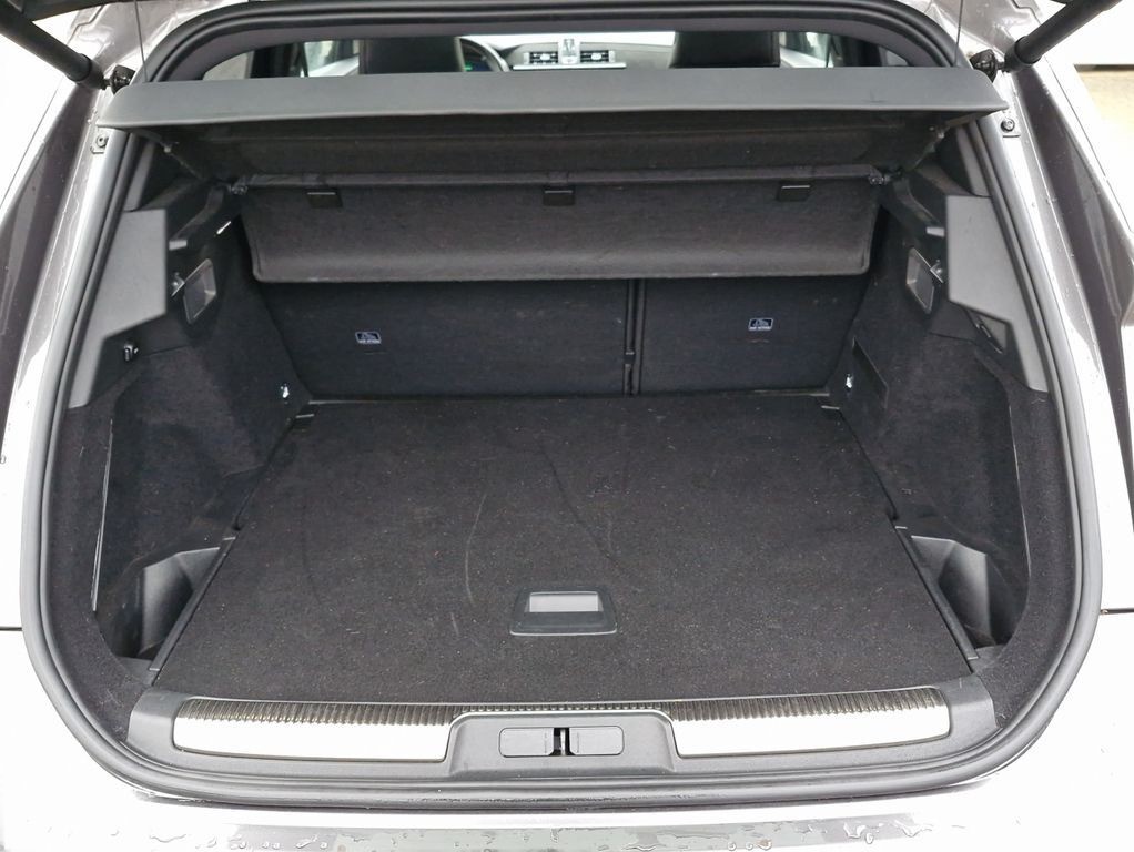 DS Automobiles DS7 Crossback PHEV 225 e-AT Performance Line Nav