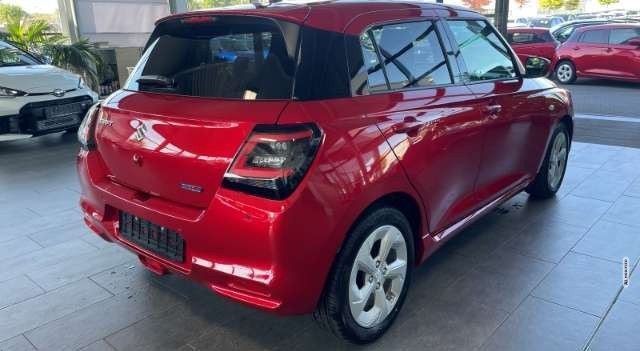 Suzuki Swift 1.2 Comfort LED NAVI ACC Kamera SitzHZG APP Connec