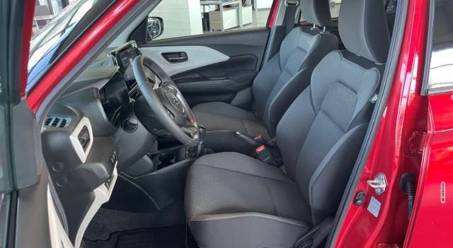 Suzuki Swift 1.2 Comfort LED NAVI ACC Kamera SitzHZG APP Connec