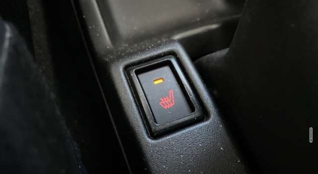Suzuki Swift 1.2 Comfort LED NAVI ACC Kamera SitzHZG APP Connec