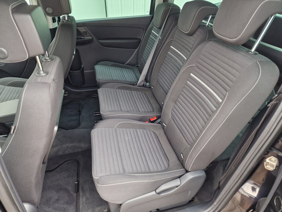 Volkswagen Sharan  Navi*Sitzheiz*R-Cam*Steuerkette neu !!!