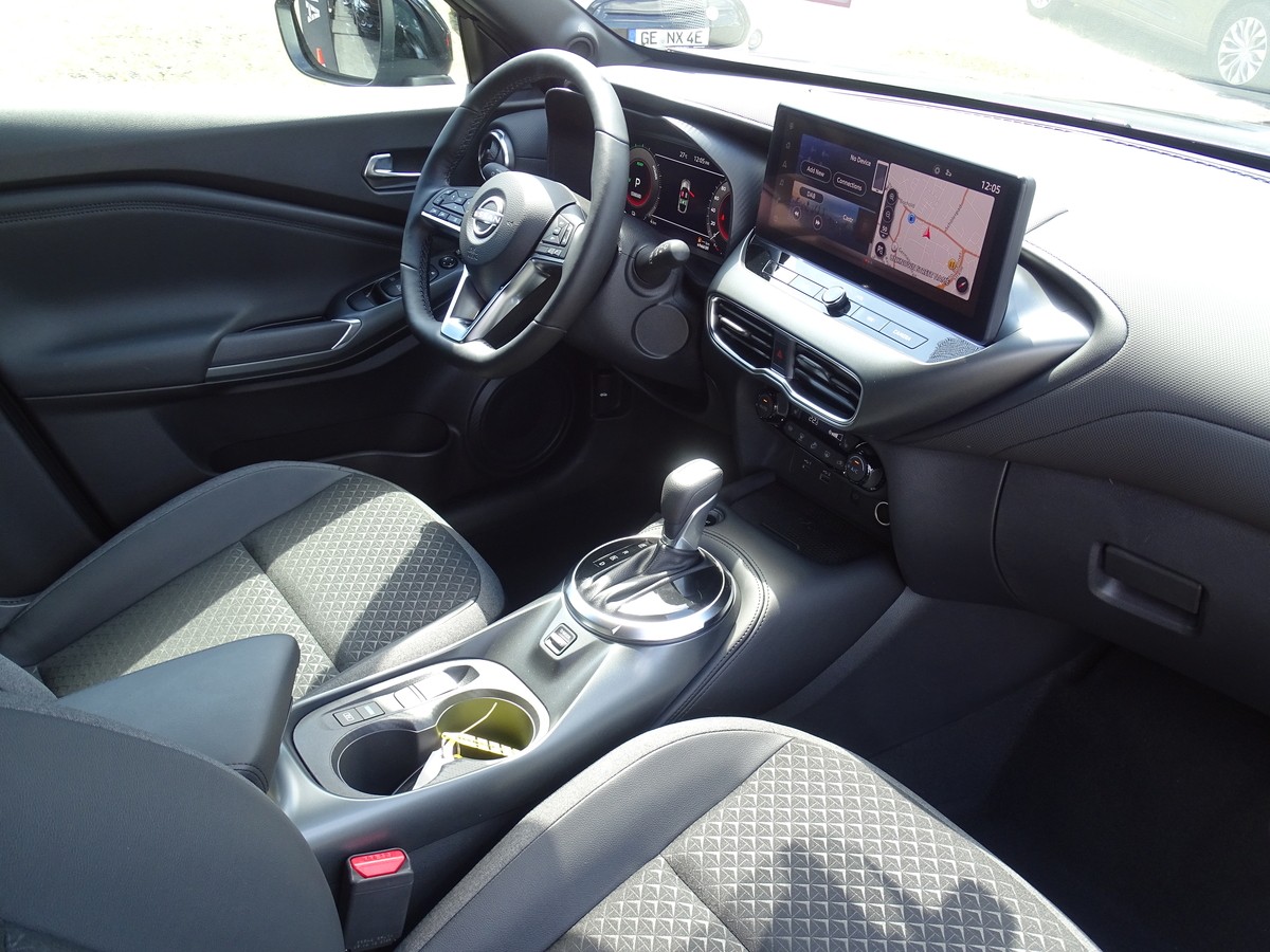 Nissan Juke 1.6 Hybrid N-Connecta Hybrid Winter Paket