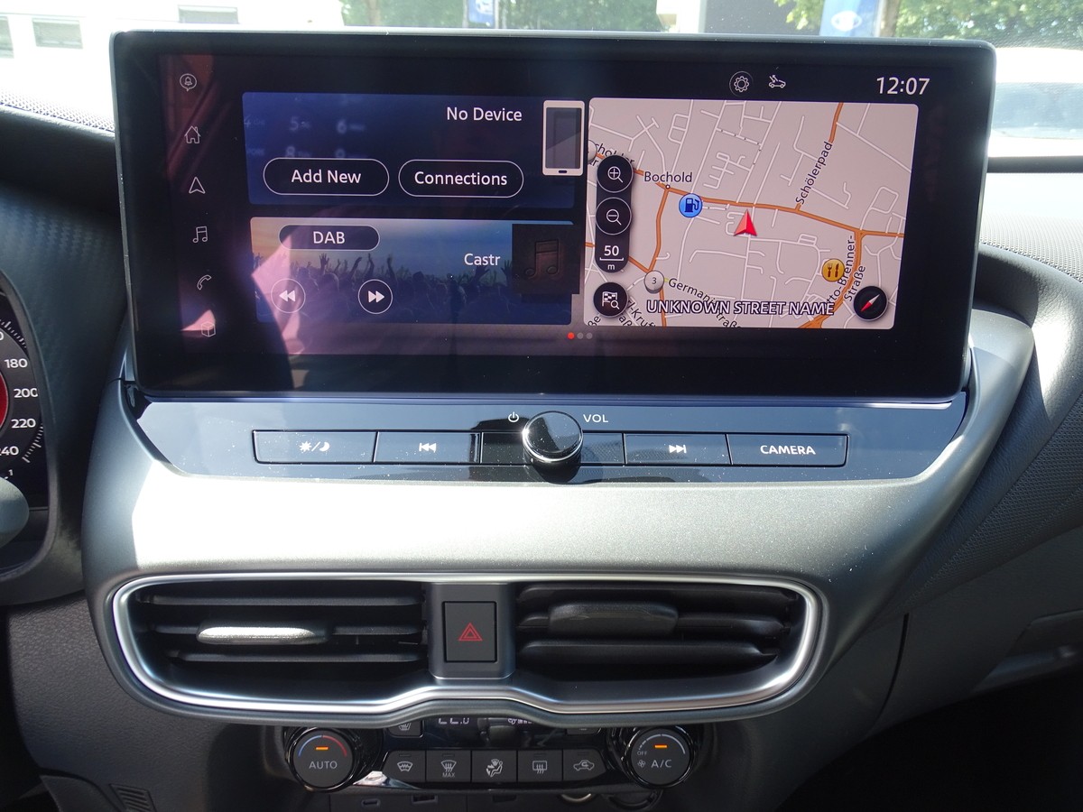 Nissan Juke 1.6 Hybrid N-Connecta Hybrid Winter Paket