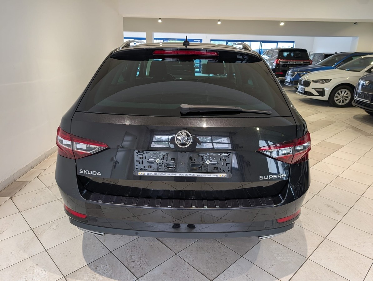 Skoda Superb Combi 1.4TSI Bi-Xenon Navi App Canton