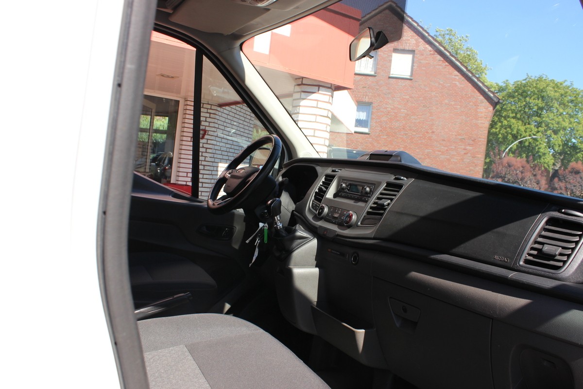 Ford Transit Pritsche DOKA 350 / 131 PS AWD L3 + AHK + STANDHZG.