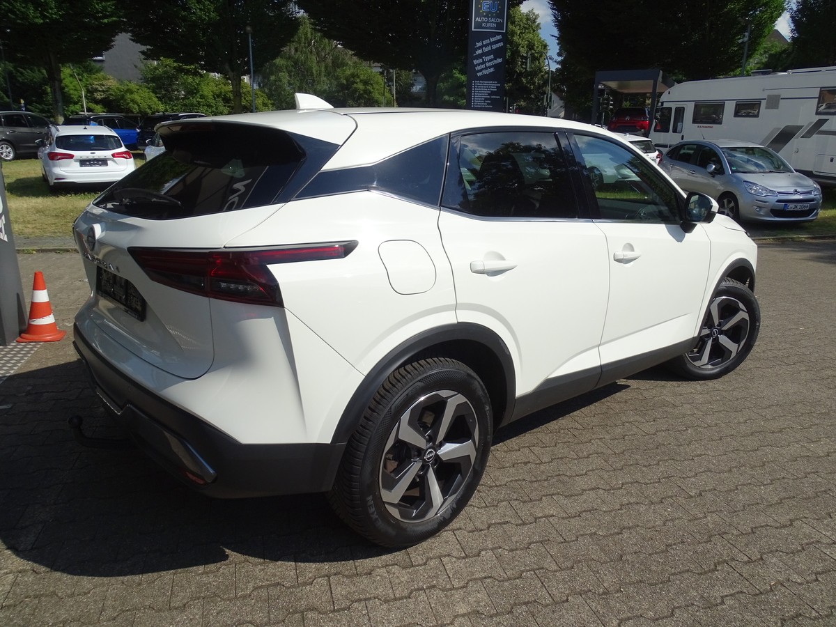Nissan Qashqai 1.3 DIG-T N-Connecta 