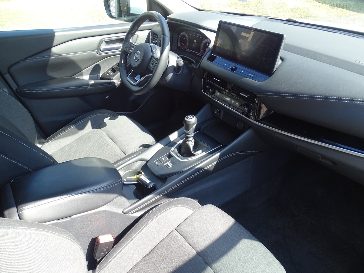 Nissan Qashqai 1.3 DIG-T N-Connecta 