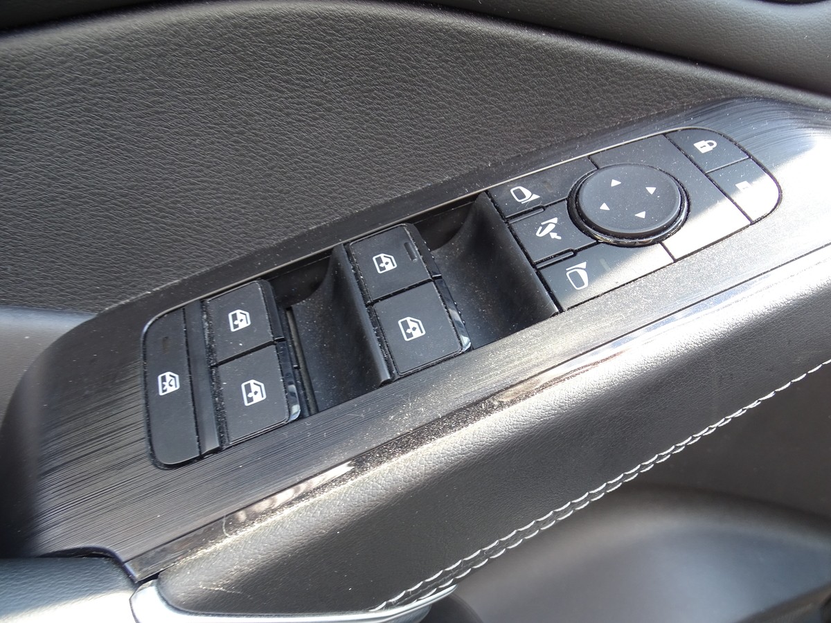 Nissan Qashqai 1.3 DIG-T N-Connecta 