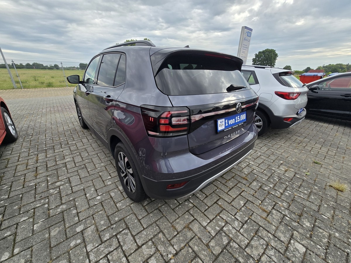 Volkswagen T-Cross 1.0 TSI Active  #Navi #Klima #AHK #ALU #SHZ 