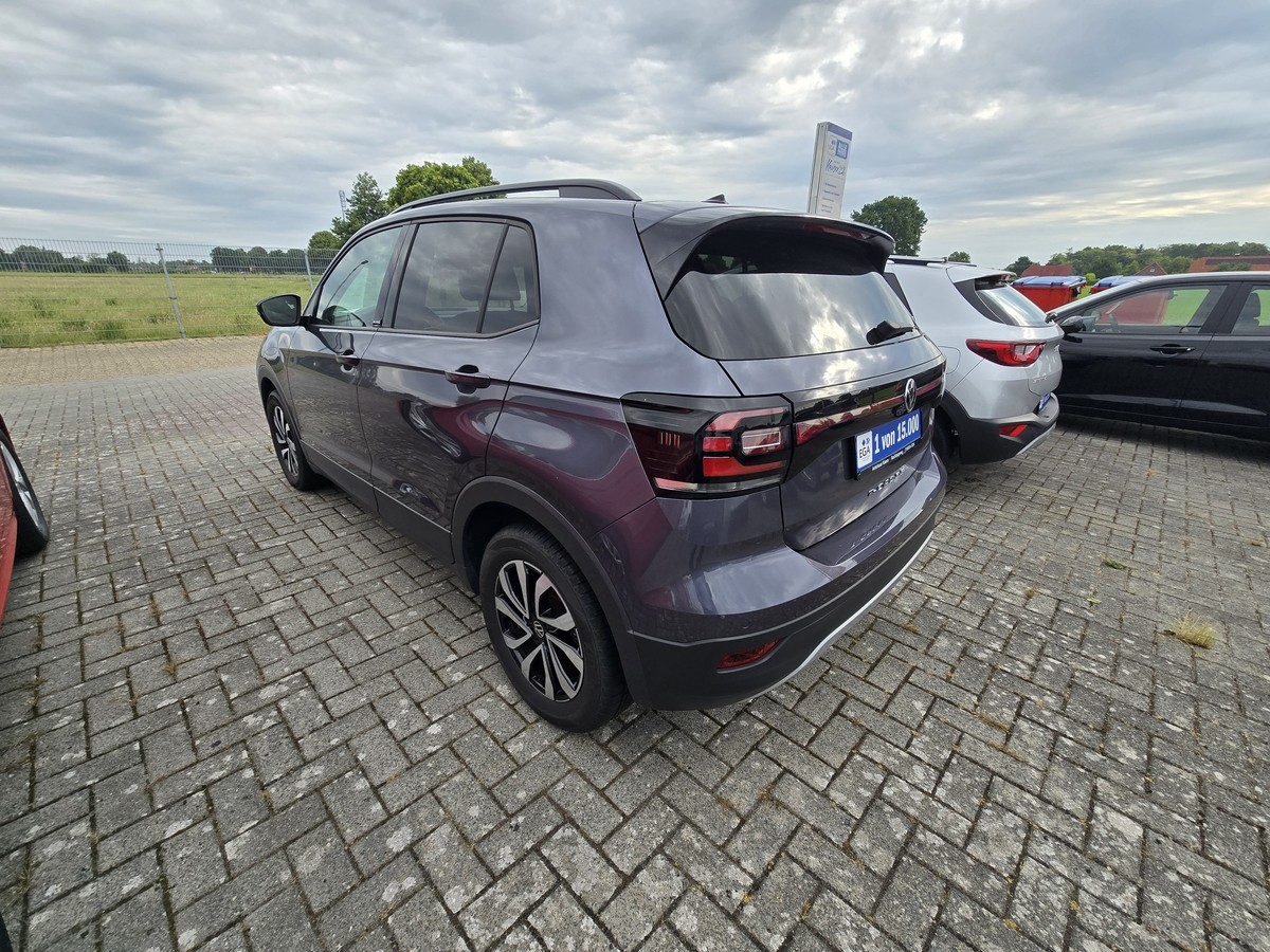 Volkswagen T-Cross 1.0 TSI Active  #Navi #Klima #AHK #ALU #SHZ 