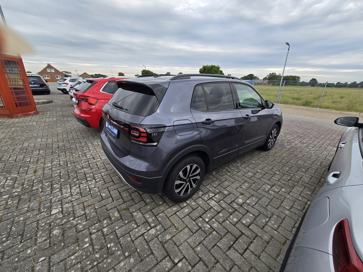 Volkswagen T-Cross 1.0 TSI Active  #Navi #Klima #AHK #ALU #SHZ 