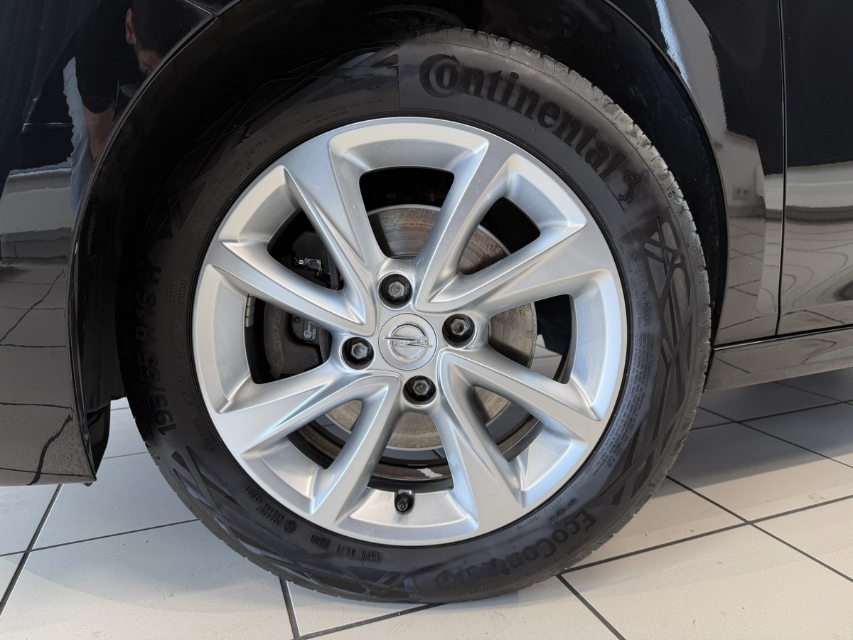 Opel Corsa F 1.2 Turbo*ZahnriemenNEU*8-FACH*
