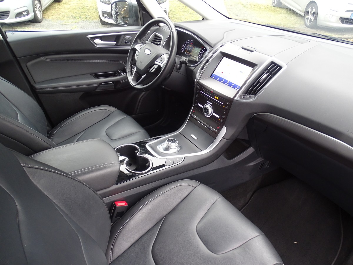 Ford S-Max 2.5 Duratec FHEV Hybrid Titanium 