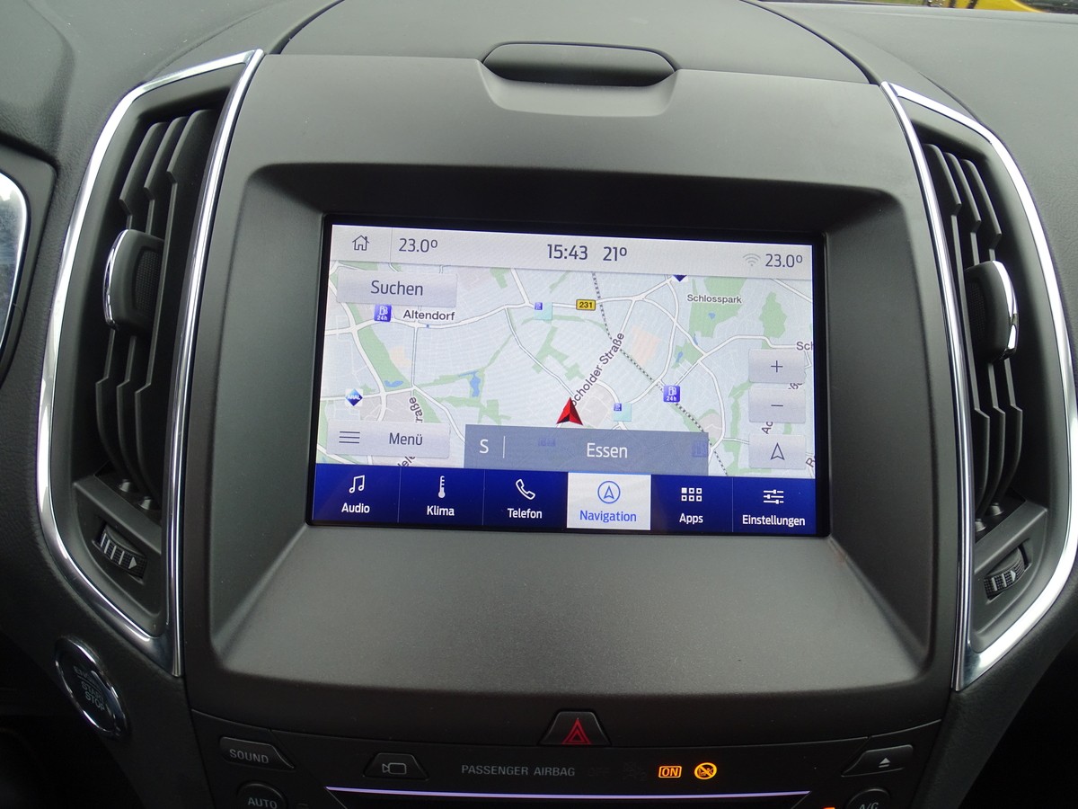Ford S-Max 2.5 Duratec FHEV Hybrid Titanium 
