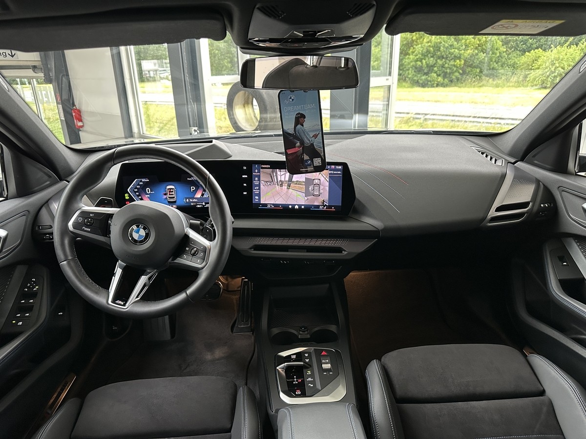 BMW 120 M Sport LED AHK HUD Sportsitze Kamera Alcantara