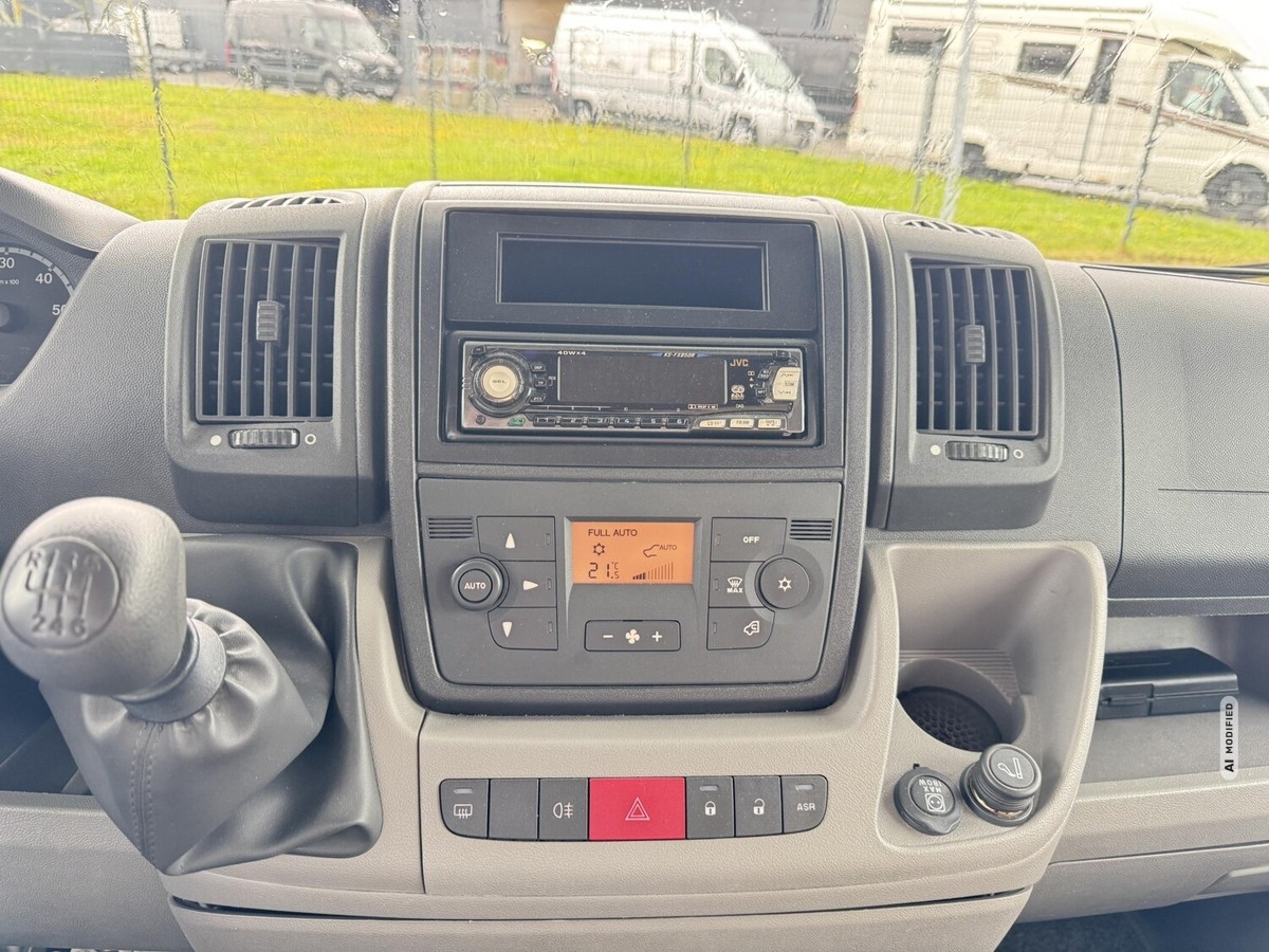 TEC RoTEC A 700 G TV+AHK+Markise+Alkoven