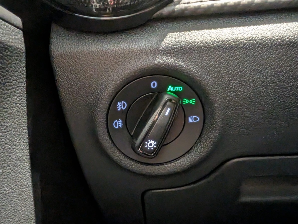 Skoda Fabia Monte Carlo Winter PLUS Parklenkassistent 