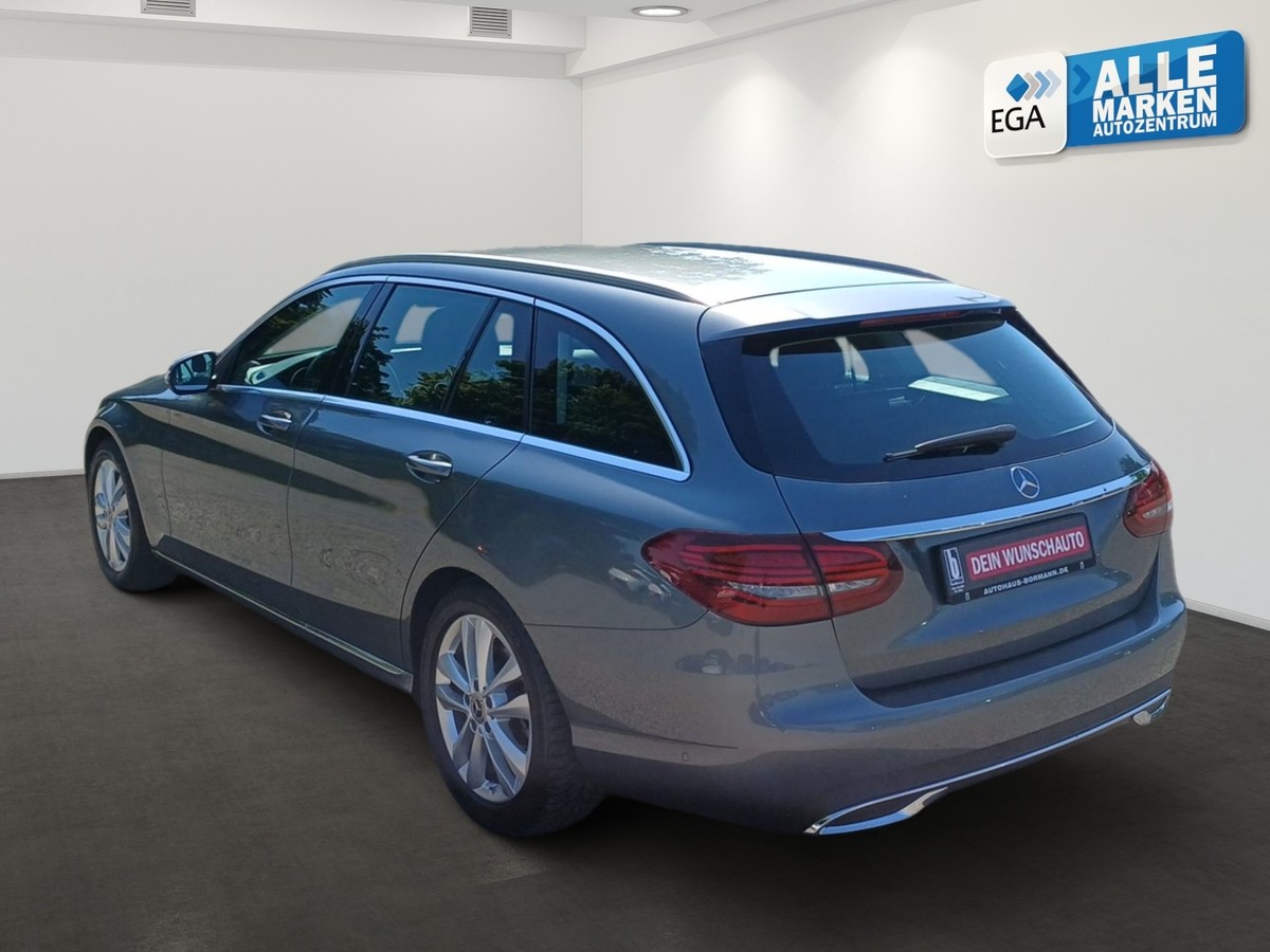 Mercedes-Benz C 180 T Avantgarde LED PDC Kamera Allwetter Navi App