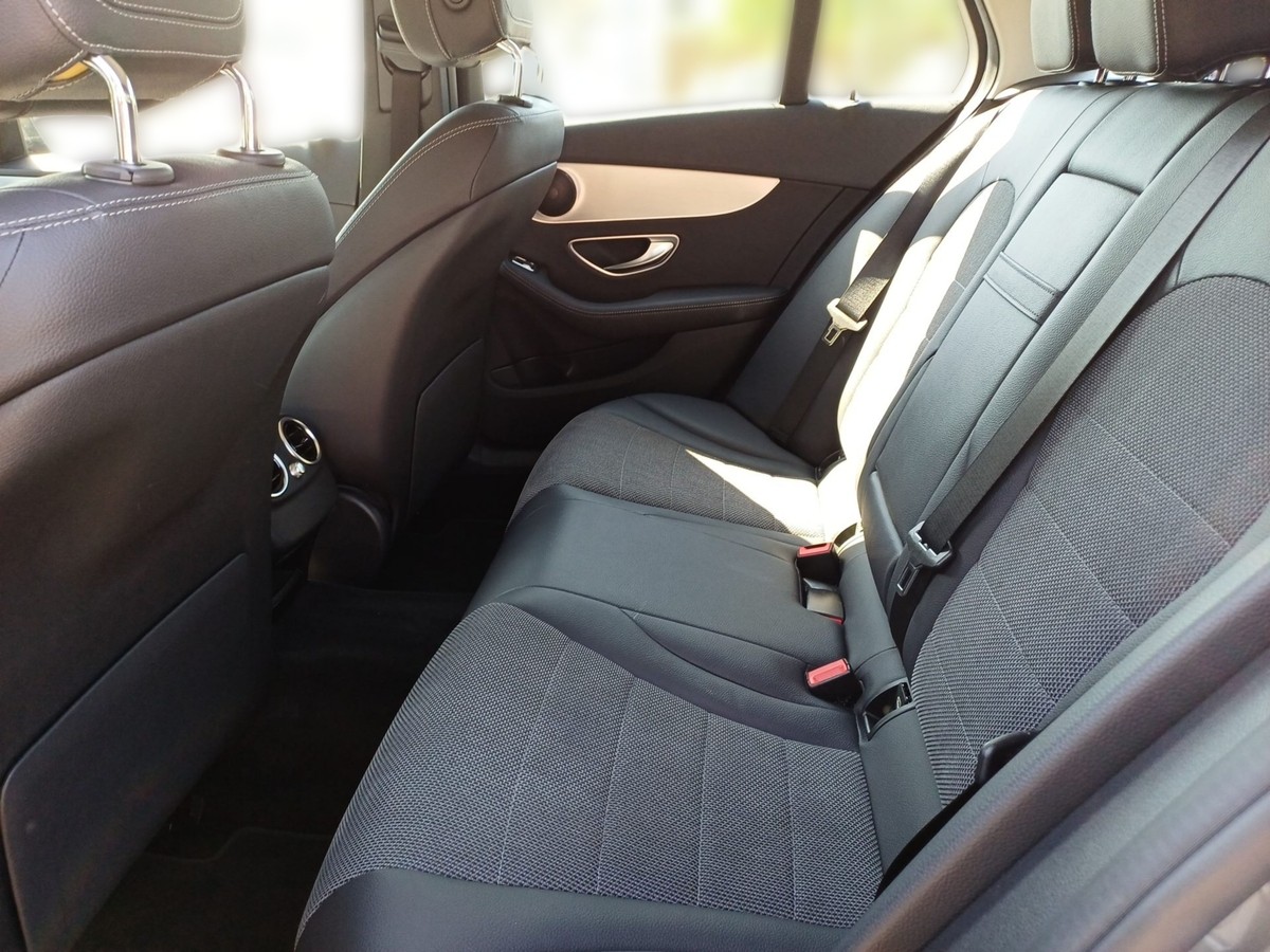 Mercedes-Benz C 180 T Avantgarde LED PDC Kamera Allwetter Navi App