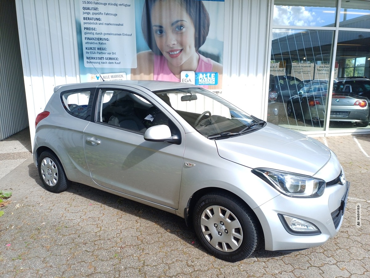 Hyundai i20 5 STAR EDITION ALLWETTER KLIMA PDC MFL CD 