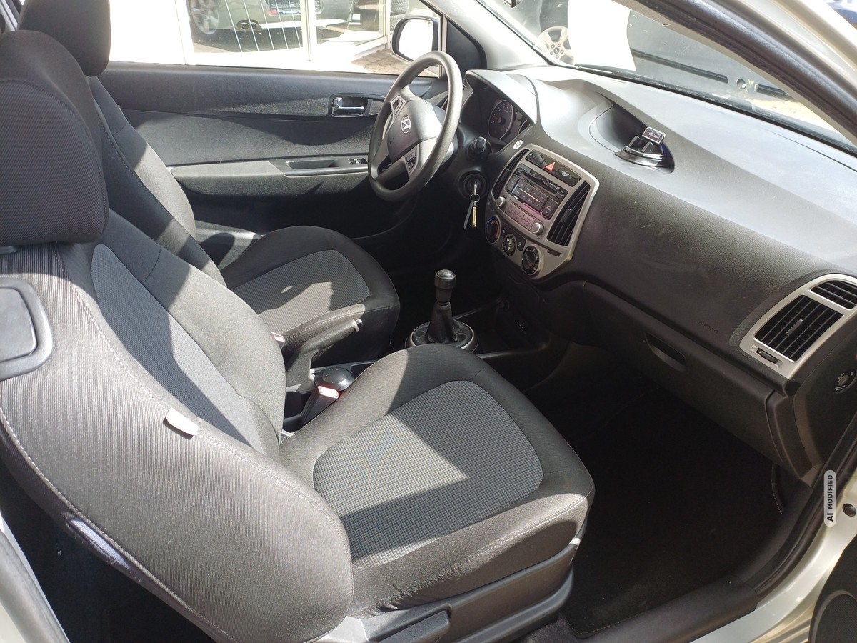 Hyundai i20 5 STAR EDITION ALLWETTER KLIMA PDC MFL CD 