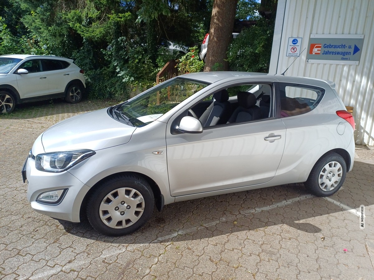 Hyundai i20 5 STAR EDITION ALLWETTER KLIMA PDC MFL CD 
