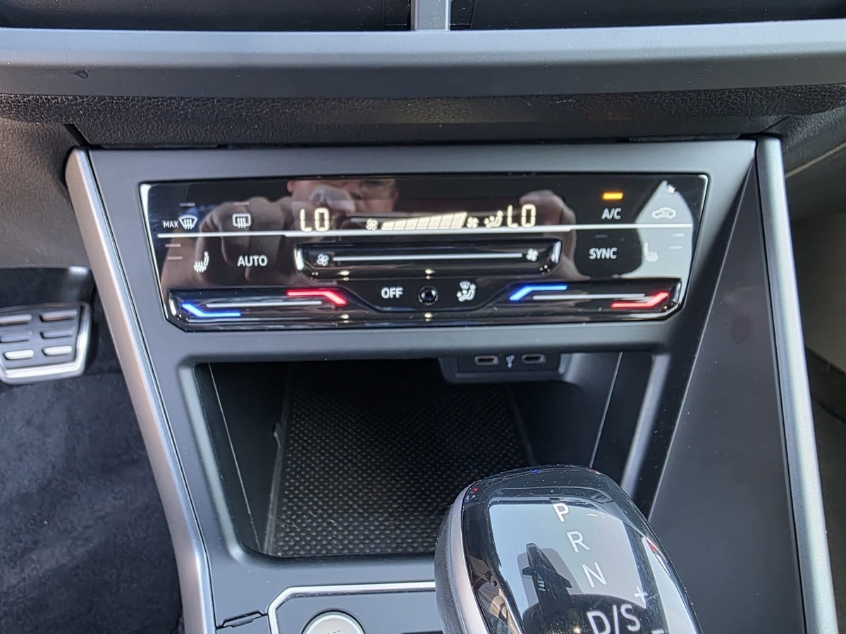 Volkswagen Taigo R-Line/Panno/Spurh./Temp./LED