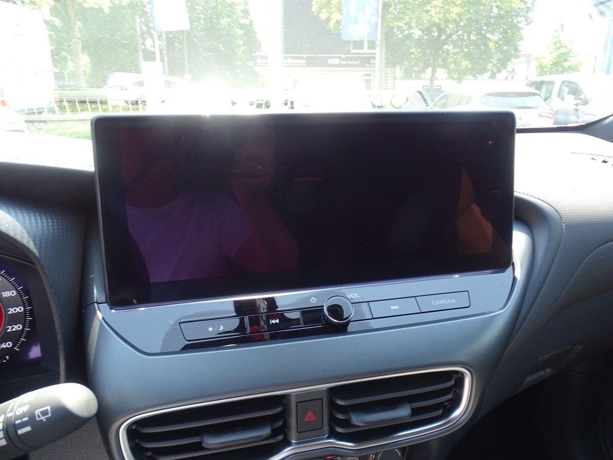 Nissan Juke 1.6 Hybrid N-Connecta Kamera Winter Paket 
