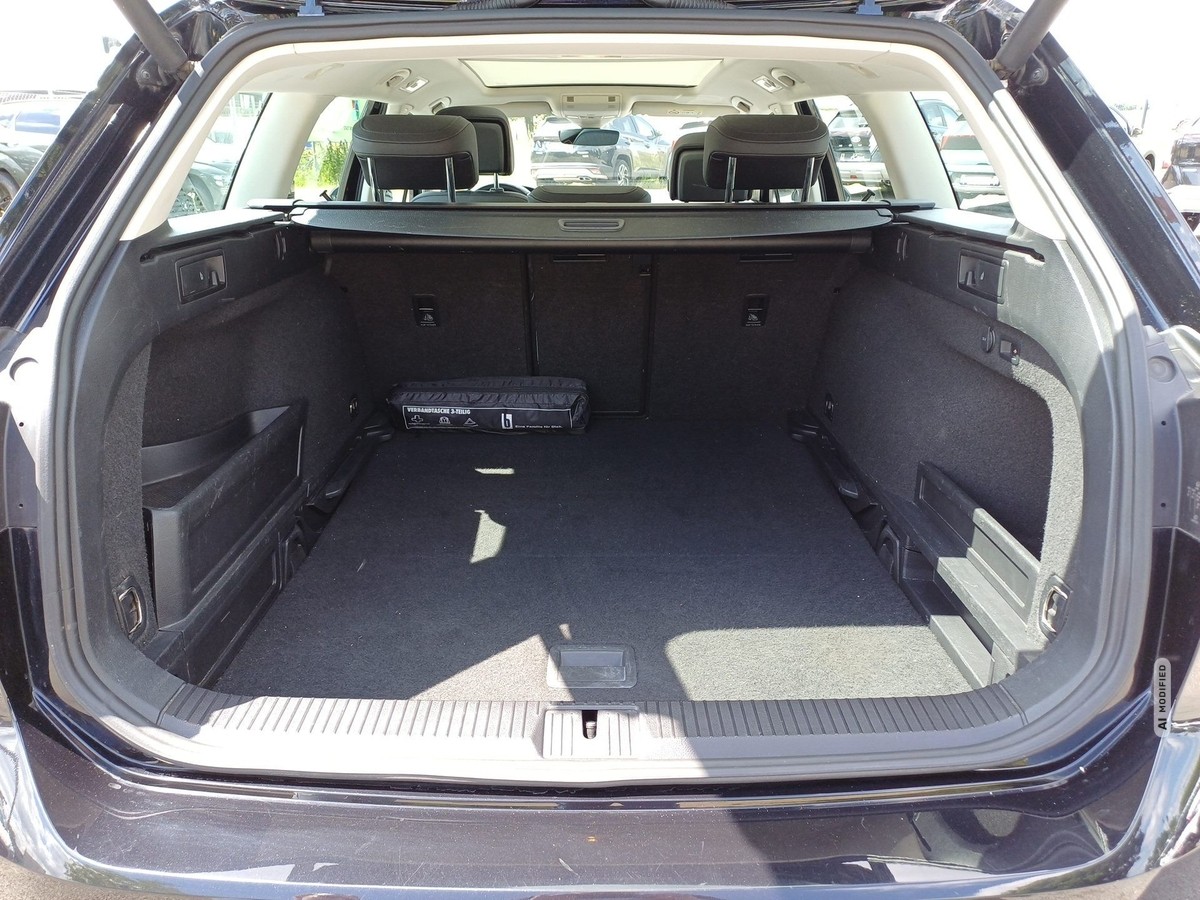 Volkswagen Passat Variant 2.0 TDI 4Motion BMT Highline AHK Massage Navi